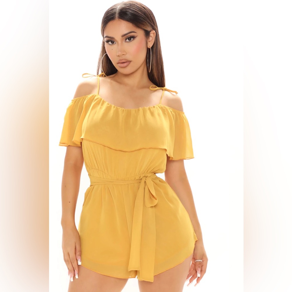 Romper, yellow size XL